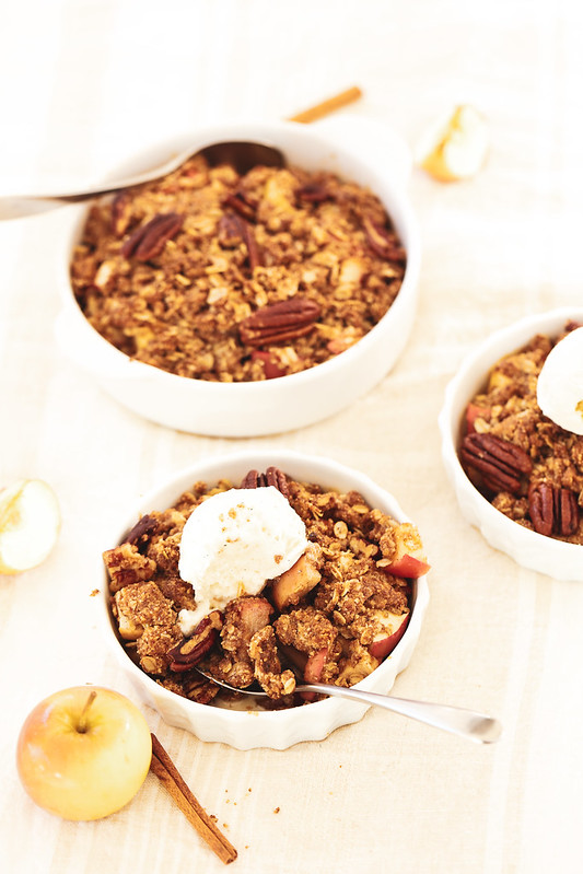 Recette facile de crumble pommes-avoine à la cannelle pour une personne