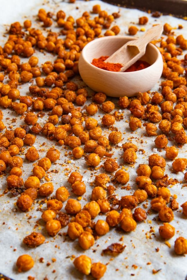 5 recettes protéinées à moins de 5€ à l'air fryer pour une personne Recette protéinée pas chère de pois chiches œuf au air fryer