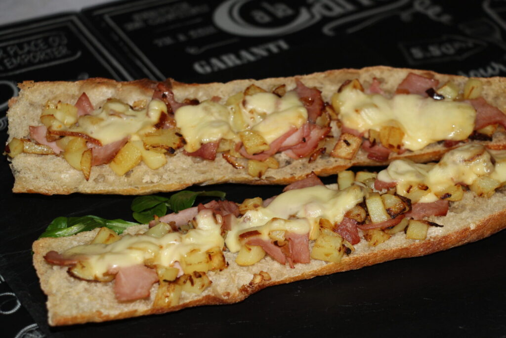 Recette de tartine jambon raclette à l'air fryer pour une personne
